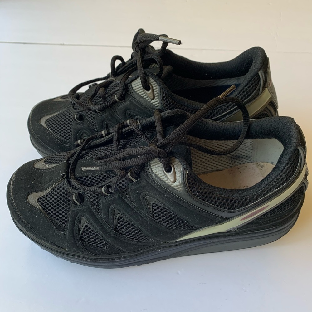 MBT Swiss Walking Shoes 400111-03 Women Size 9 US